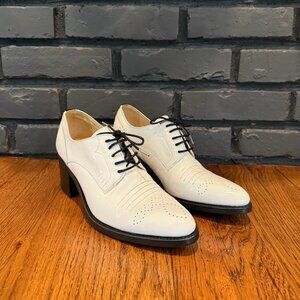 Office of Angela Scott Miss Button Midheel White Patent Leather Oxfords Size 39
